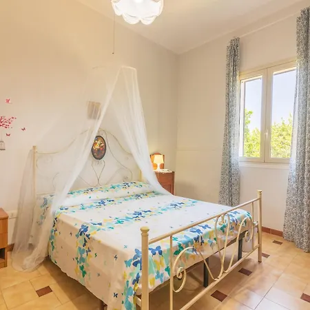 Casale Siculo בית נופש אבולה